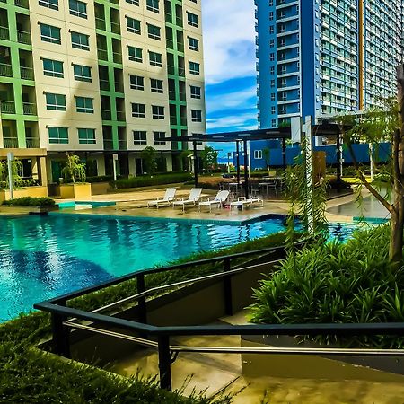 Lumpini Seaview Jomtien By Parikal Hotel Екстериор снимка