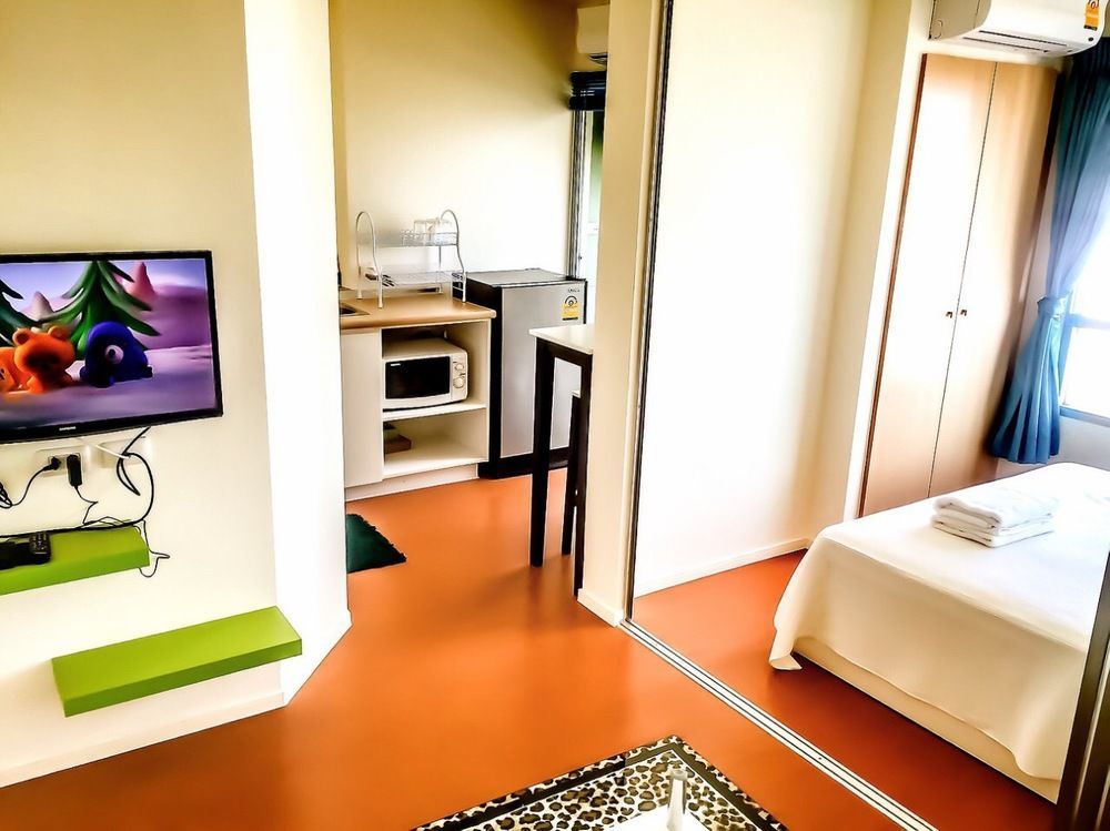 Lumpini Seaview Jomtien By Parikal Hotel Екстериор снимка