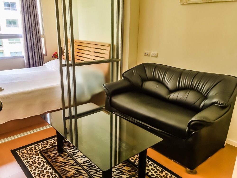 Lumpini Seaview Jomtien By Parikal Hotel Екстериор снимка