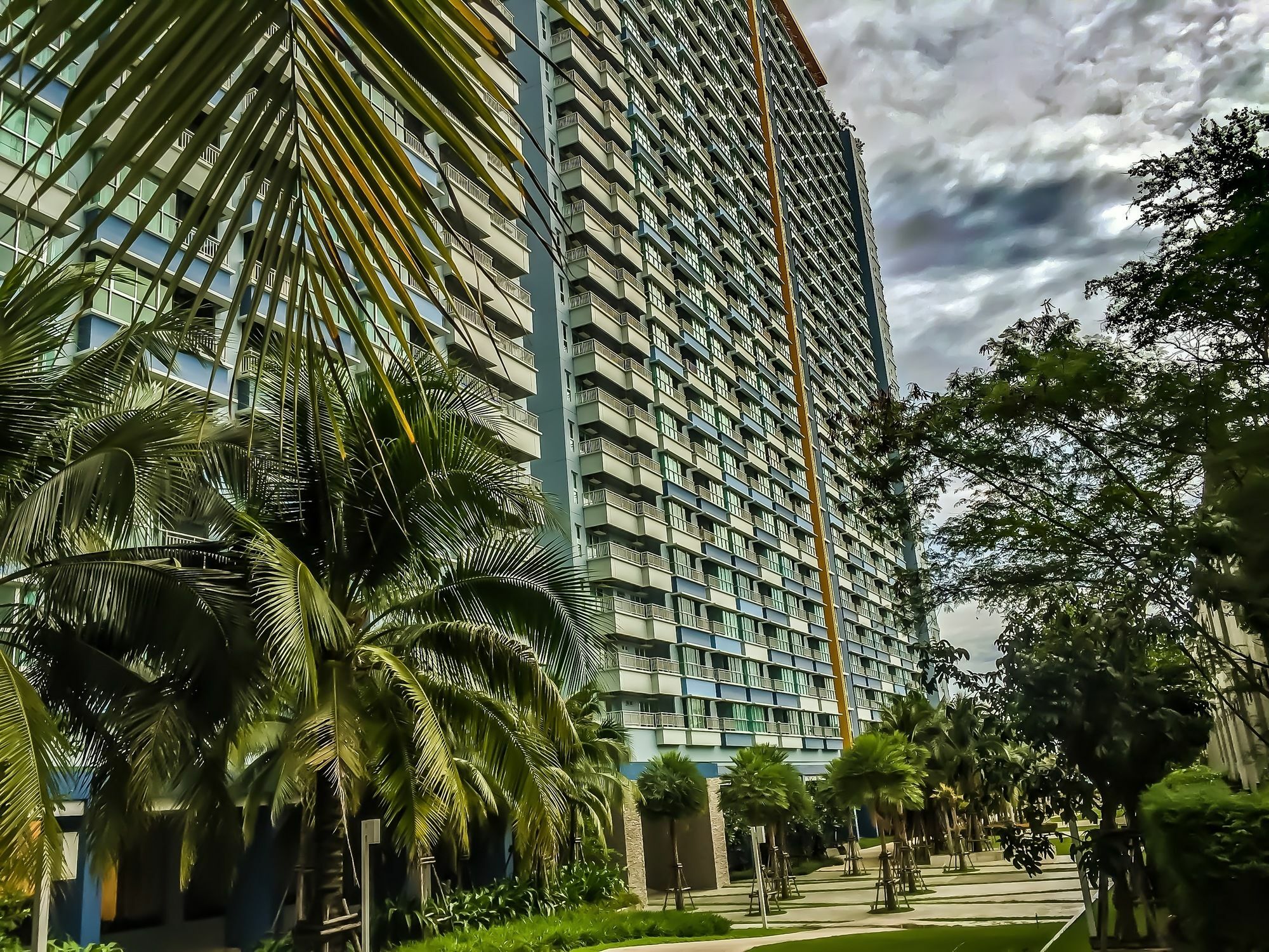 Lumpini Seaview Jomtien By Parikal Hotel Екстериор снимка
